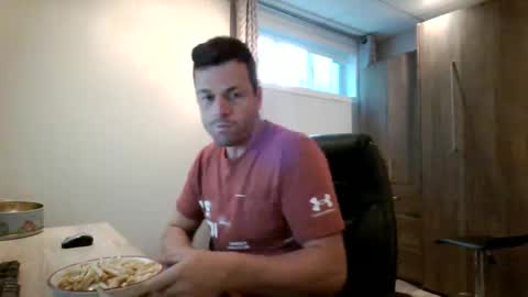 Snapshot of hurley7890 chatting on September 16, 3:59 pm hurley7890 online show from September 16, 3:59 pm