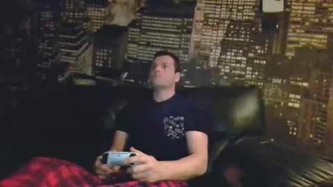 Snapshot of hurley7890 chatting on January 28, 2:32 am hurley7890 online show from January 28, 2:32 am