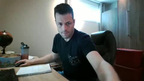 Snapshot of hurley7890 chatting on February 25, 2:04 pm hurley7890 online show from February 25, 2:04 pm