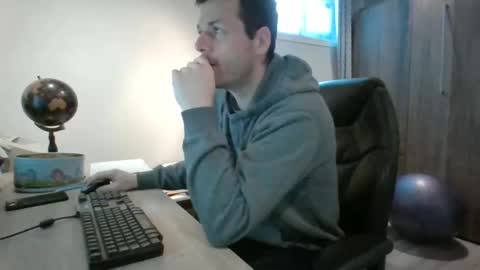 Snapshot of hurley7890 chatting on January 30, 1:53 pm hurley7890 online show from January 30, 1:53 pm