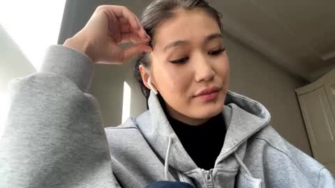 Hanna online show from November 26, 7:05 am