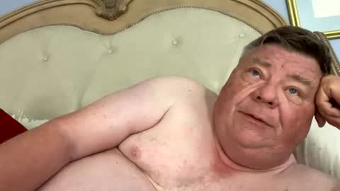 hypnotizing4u online show from May 7, 1:07 pm