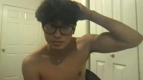 hyunluv online show from September 24, 4:14 pm