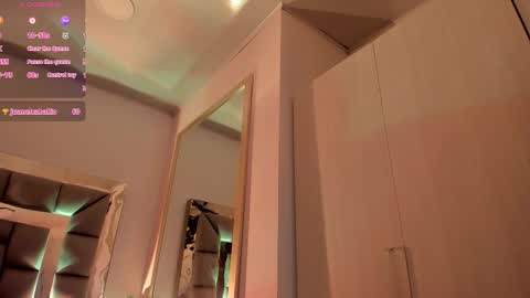 Akane online show from October 27, 2:50 pm