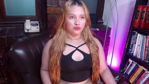 karoll online show from June 4, 3:12 am