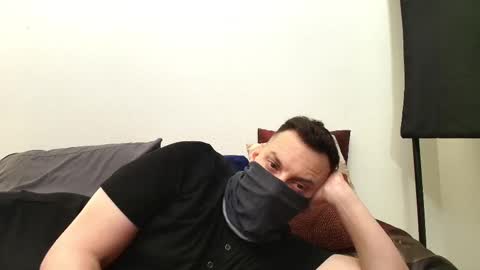 i o ro online show from February 28, 5:33 am