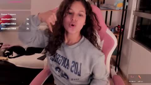 On instagram Imm  NikkiHelp me reach 100 likes online show from February 19, 7:07 am