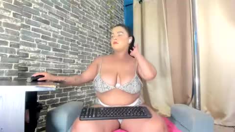 Samy   online show from June 22, 11:17 am