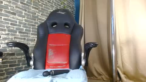 Samy online show from April 25, 1:41 pm