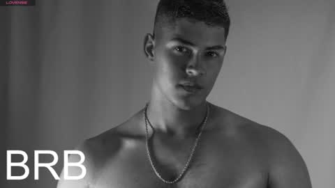 Dylan  independent model  online show from June 24, 7:10 pm