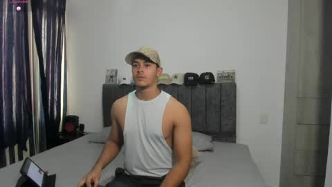 Dylan  independent model  online show from April 29, 5:30 pm