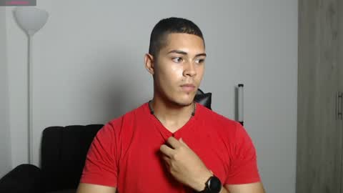 Dylan  independent model  online show from July 12, 6:05 am
