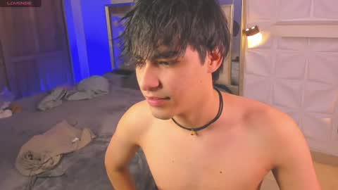 iamjuanjoc online show from July 18, 3:19 am