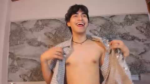 iamjuanjoc online show from July 19, 7:27 pm