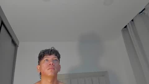 Juliiiiian online show from July 22, 11:12 am