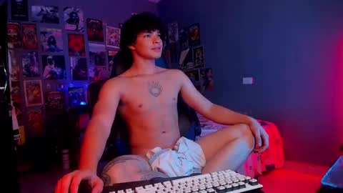 Andres online show from February 22, 9:04 pm