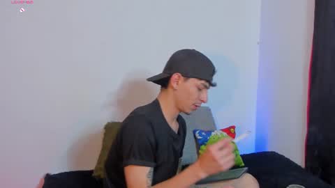 Ian Lark online show from June 23, 2:19 am