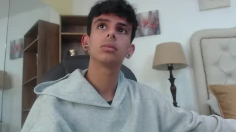 ibratxandy online show from April 25, 7:00 pm