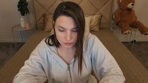 Danielle online show from March 19, 3:06 pm