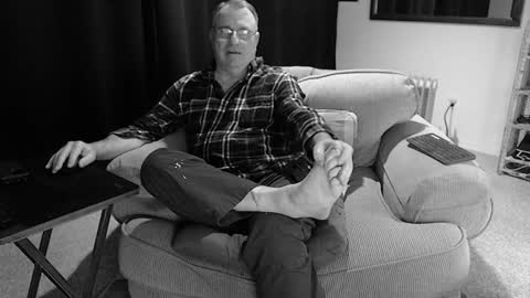 Christopher online show from January 3, 1:05 am