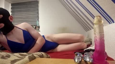 Alex online show from October 13, 12:45 am