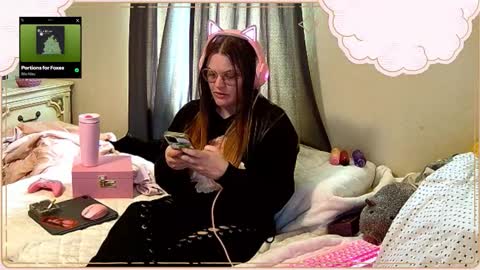 ickybratt online show from December 19, 6:47 pm