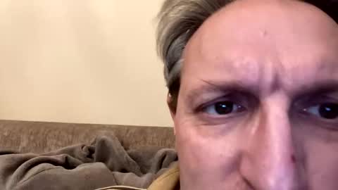 icums4u online show from January 27, 4:33 pm