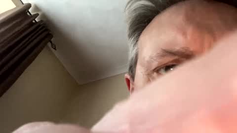 icums4u online show from December 2, 3:09 pm