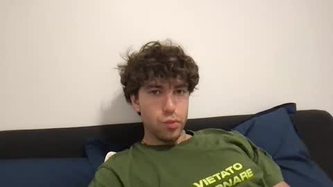 icyninesix online show from December 5, 12:25 pm