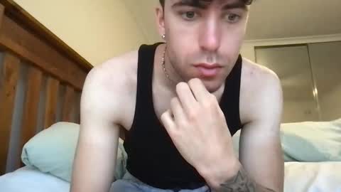 Snapshot of icyninesix chatting on February 27, 1:41 am icyninesix online show from February 27, 1:41 am