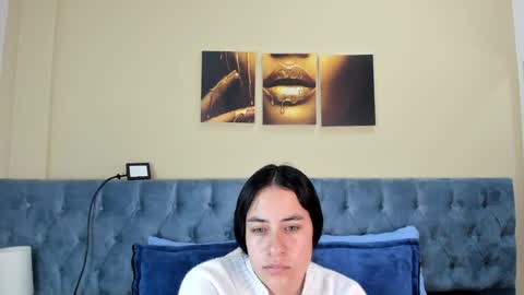 Snapshot of icysweetcam chatting on March 4, 11:19 am Icy online show from March 4, 11:19 am