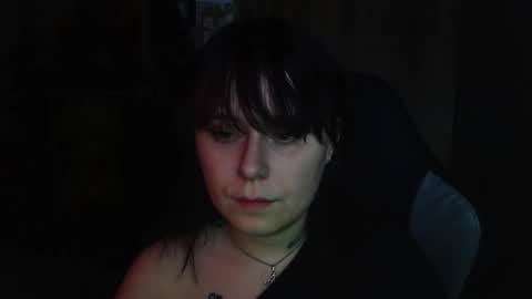 idamilliscent online show from March 17, 5:34 am