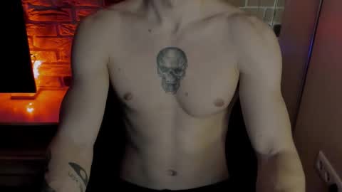 yo online show from March 17, 9:42 pm