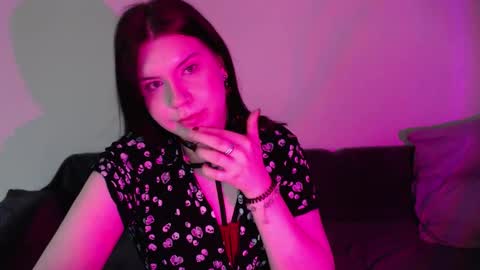 Vella online show from September 14, 2:14 am