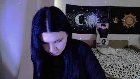Vella online show from July 28, 4:39 pm