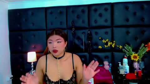 iisalombardi online show from June 27, 3:01 am