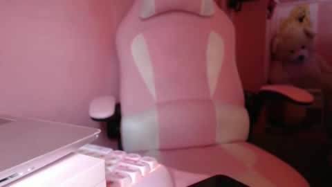 Cataleya La Reina online show from January 15, 7:55 pm