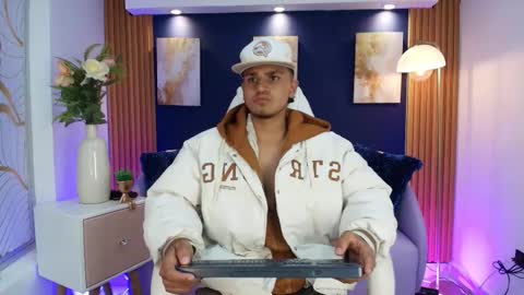 ikaika online show from March 13, 3:32 am