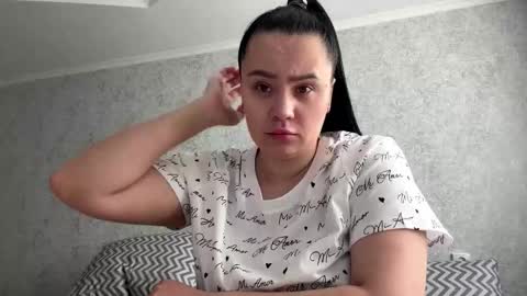 Val online show from March 16, 7:12 am