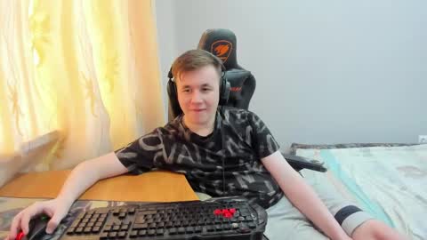 iliaskris online show from April 29, 2:38 am
