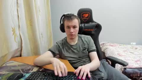 iliaskris online show from November 12, 10:23 pm