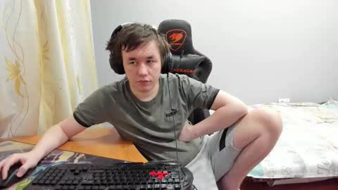 iliaskris online show from February 5, 6:44 pm