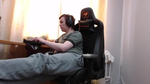 lord online show from February 24, 6:38 am