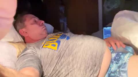 ilovetoshowoffagain online show from February 11, 3:32 am