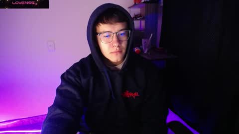 im__noah online show from March 8, 11:05 am