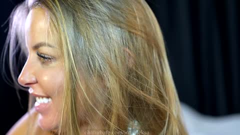 Aleksa online show from December 31, 2:58 pm