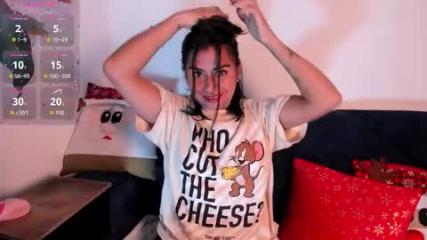 amber online show from December 22, 12:34 pm