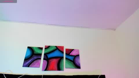 Angela online show from February 8, 9:03 am