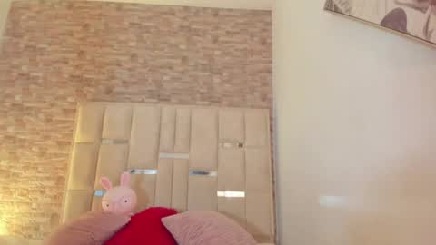 im_brittany_333 online show from August 3, 1:39 pm