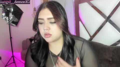 im_bunny__ online show from April 22, 12:01 pm